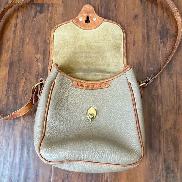 Vintage DOONEY & BOURKE Crossbody Bag Taupe USA MADE (L 8" x W 3" x H 9") - Picture 10 of 13